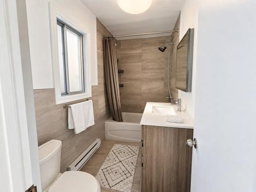 Appartement de 3 chambres à louer à Laval — photo 9