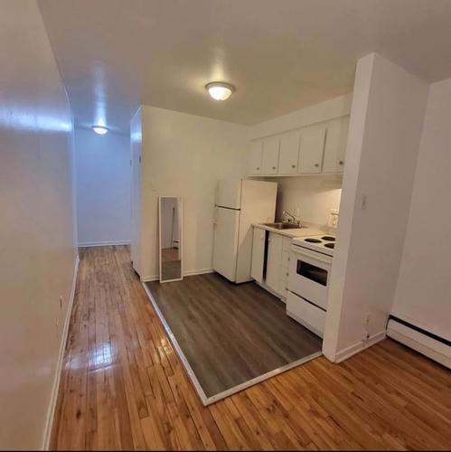 Studio à louer à Montreal - Ahuntsic-Cartierville — photo 2