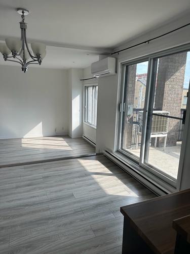 Appartement de 3 chambres à louer à Laval — photo 4