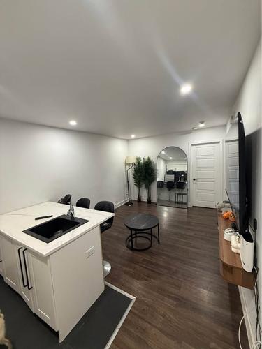 1 bedroom apartment for rent in Montreal - Ville-Marie — photo 2