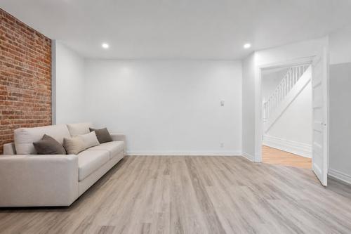 5 bedrooms apartment for rent in Montreal - Ville-Marie — photo 7