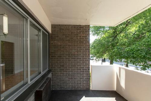 Appartement de 2 chambres à louer à Montréal — photo 3