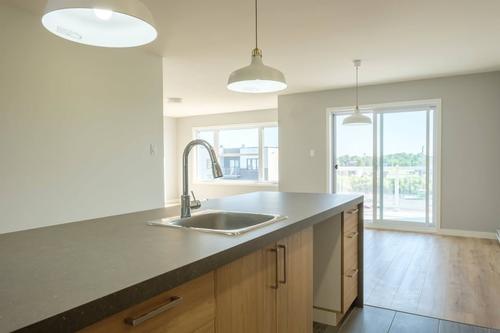 2 bedrooms apartment for rent in Lévis — photo 2