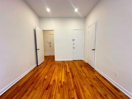 Appartement de 1 chambre à louer à Montreal - Côte-des-Neiges–Notre-Dame-de-Grâce — photo 8