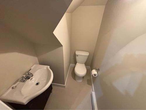 2 bedrooms apartment for rent in Sherbrooke — photo 9