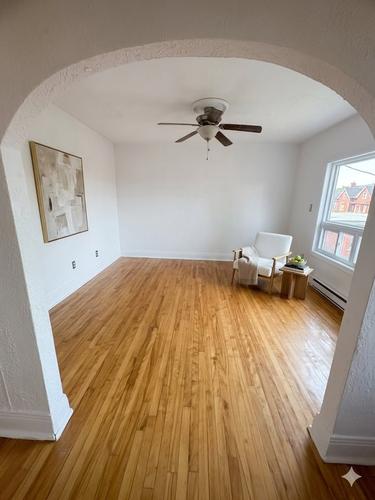 2 bedrooms apartment for rent in Sherbrooke — photo 2