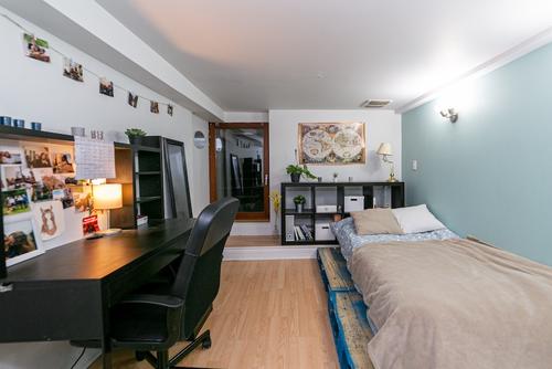 4 bedrooms apartment for rent in Montreal - Le Plateau-Mont-Royal — photo 10