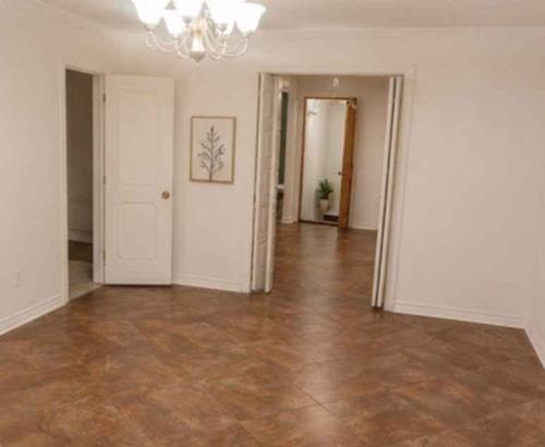 4 bedrooms apartment for rent in Laval — photo 6