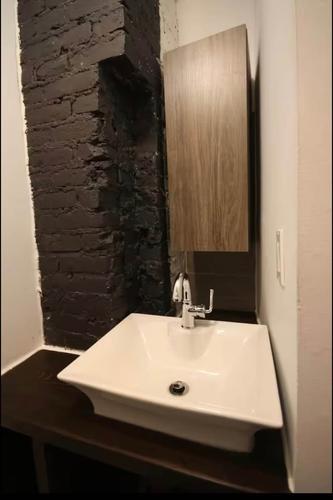 Studio for rent in Québec - La Cité-Limoilou — photo 9