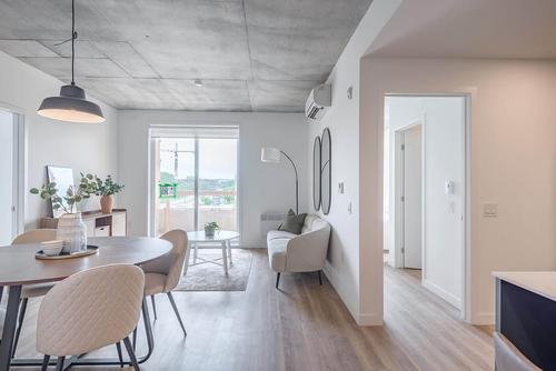 2 bedrooms apartment for rent in Laval — photo 3