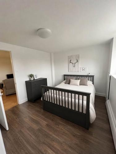 2 bedrooms apartment for rent in Sherbrooke — photo 5