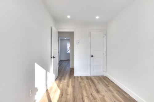 Appartement de 2 chambres à louer à Montreal - Villeray–Saint-Michel–Parc-Extension — photo 4
