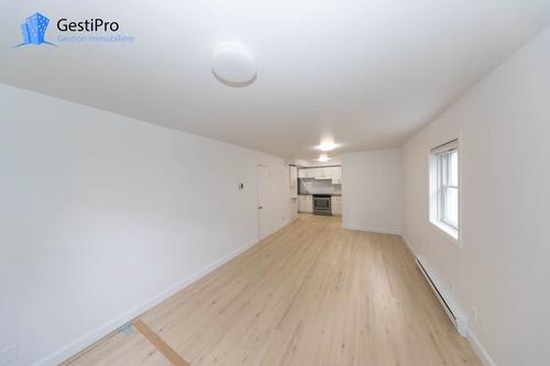 Studio for rent in Québec - La Cité-Limoilou — photo 3