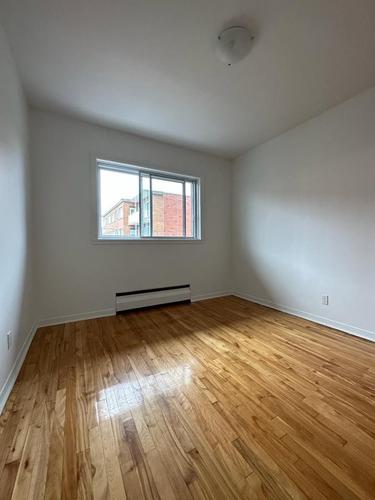 1 bedroom apartment for rent in Montreal - Saint-Laurent — photo 5