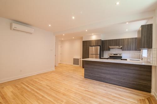 2 bedrooms apartment for rent in Montreal - Ville-Marie — photo 2