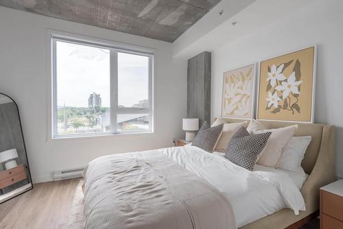 2 bedrooms apartment for rent in Laval — photo 10