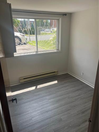 2 bedrooms apartment for rent in Laval — photo 7