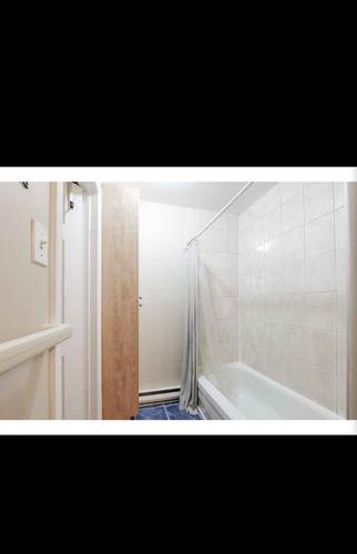 Appartement de 2 chambres à louer à Laval — photo 11