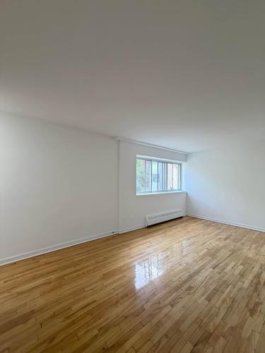 1 bedroom apartment for rent in Montreal - Saint-Laurent — photo 9