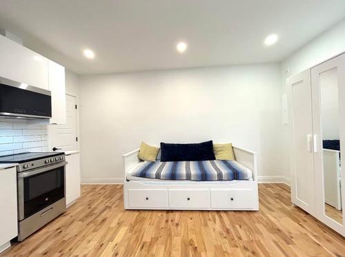 Studio for rent in Montreal - Ville-Marie — photo 3