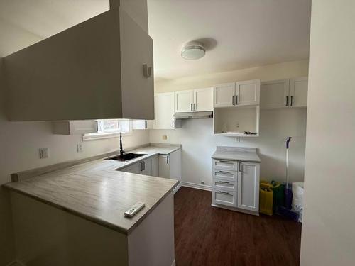 Appartement de 3 chambres à louer à Laval — photo 3