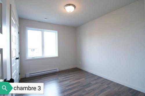 3 bedrooms apartment for rent in Sherbrooke — photo 7