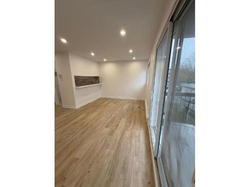 Appartement de 2 chambres à louer à Longueuil — photo 3
