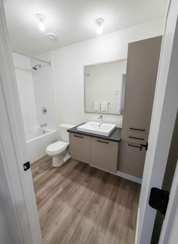 2 bedrooms apartment for rent in Sherbrooke — photo 3