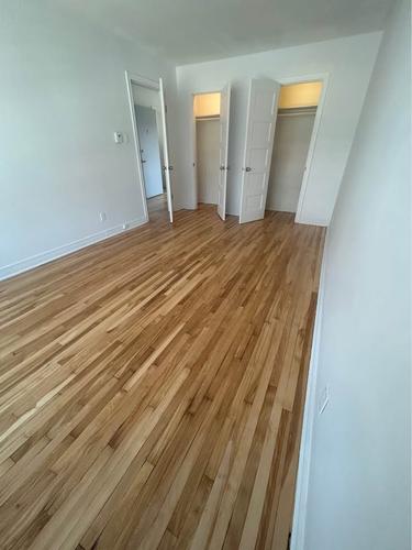 3 bedrooms apartment for rent in Laval — photo 4