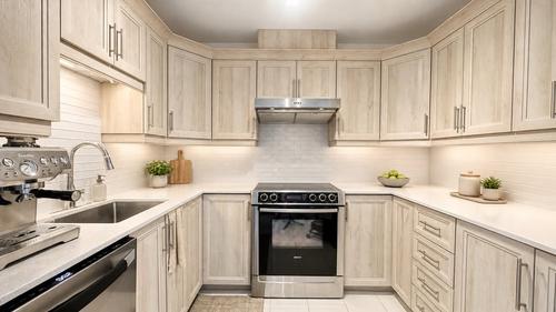 3 bedrooms apartment for rent in Laval — photo 4