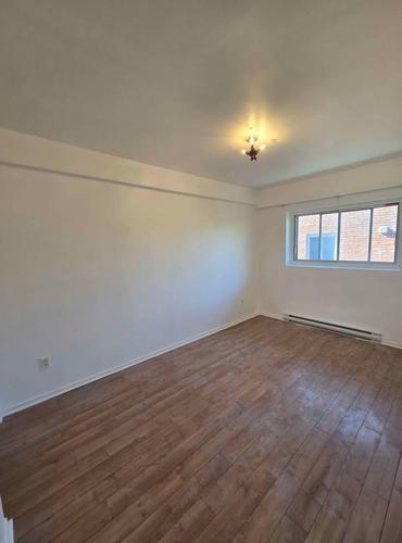 Appartement de 1 chambre à louer à Montreal - Villeray–Saint-Michel–Parc-Extension — photo 4