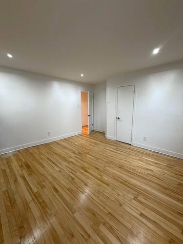 2 bedrooms apartment for rent in Montreal - Ville-Marie — photo 13