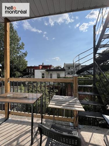 4 bedrooms apartment for rent in Montreal - Le Plateau-Mont-Royal — photo 17