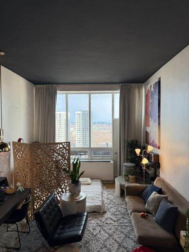 1 bedroom apartment for rent in Montreal - Ville-Marie — photo 2