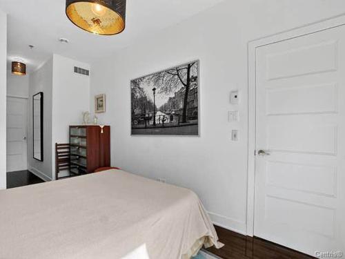 1 bedroom apartment for rent in Montreal - Ville-Marie — photo 16