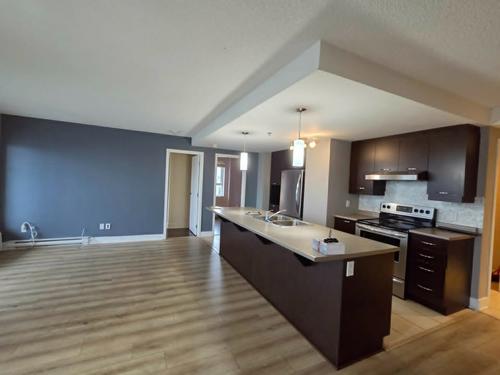 3 bedrooms apartment for rent in Laval — photo 2