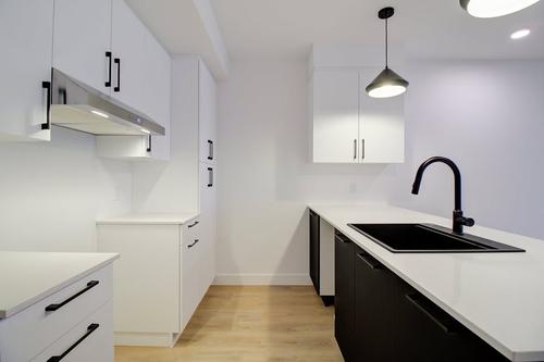 2 bedrooms apartment for rent in Laval — photo 4