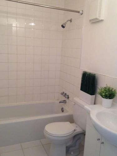 2 bedrooms apartment for rent in Laval — photo 3