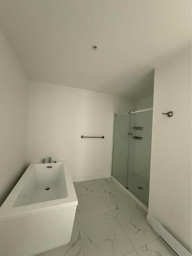 Appartement de 2 chambres à louer à Longueuil — photo 3
