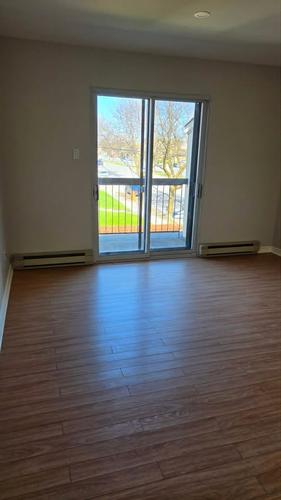 2 bedrooms apartment for rent in Laval — photo 10