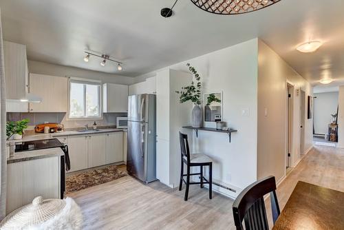 2 bedrooms apartment for rent in Laval — photo 18
