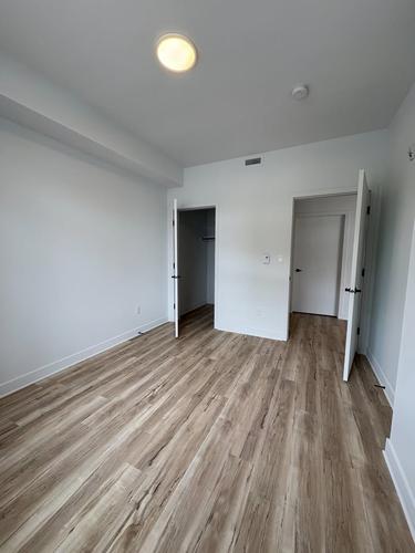 Appartement de 2 chambres à louer à Longueuil — photo 8