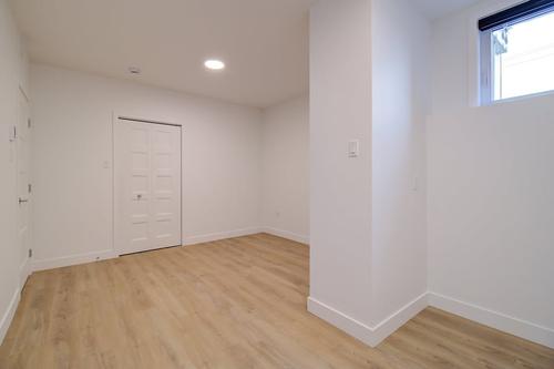 2 bedrooms apartment for rent in Laval — photo 31
