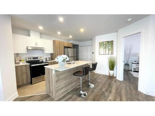 2 bedrooms apartment for rent in Laval — photo 3