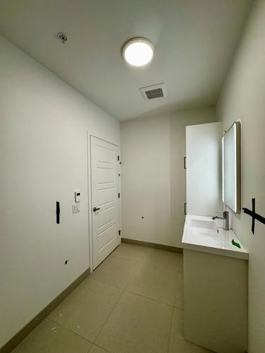 2 bedrooms apartment for rent in Sherbrooke — photo 8