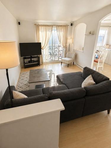 Appartement de 2 chambres à louer à Longueuil — photo 2