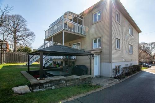 2 bedrooms apartment for rent in Laval — photo 15