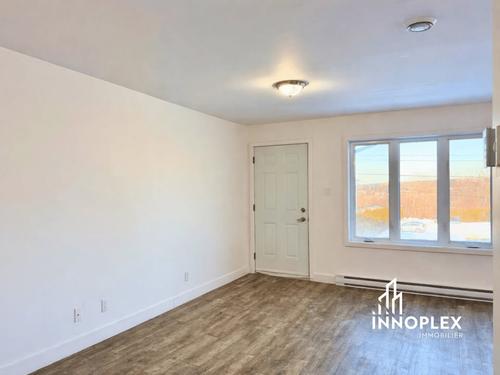 3 bedrooms apartment for rent in Sherbrooke — photo 5