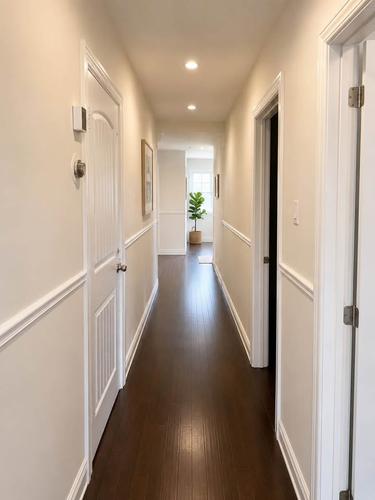 Appartement de 5 chambres à louer à Montreal - Villeray–Saint-Michel–Parc-Extension — photo 4
