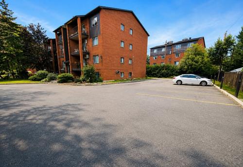Appartement de 3 chambres à louer à Laval — photo 12